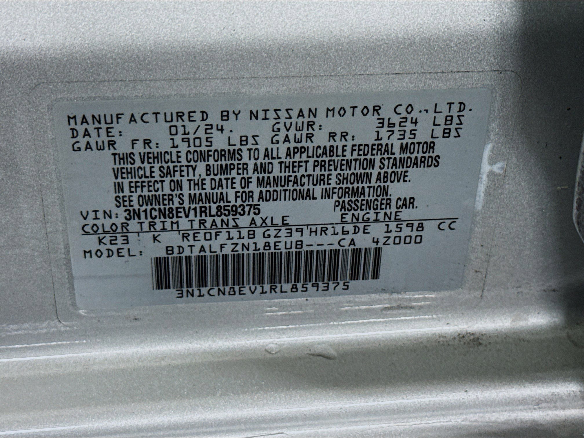 Used 2024 Nissan Versa SV w/ Trunk Package image 40