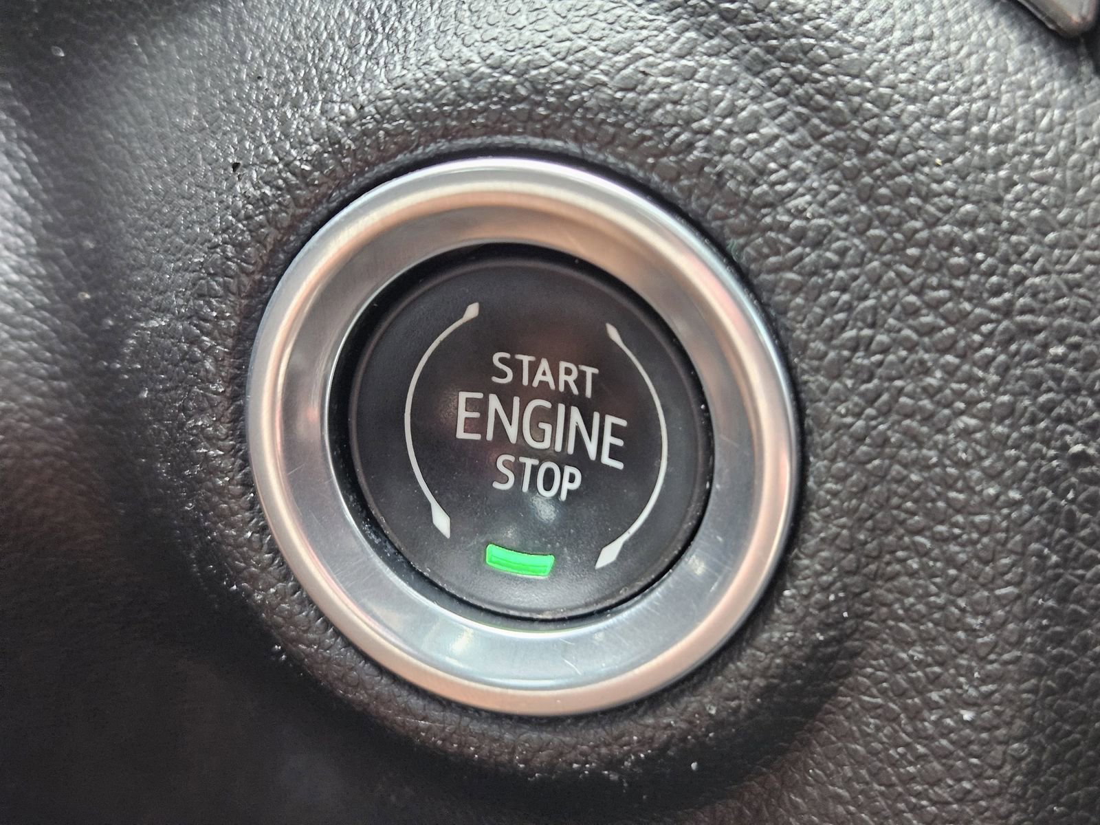 Used 2021 Chevrolet Silverado 1500 LT AWD/4WD image 21