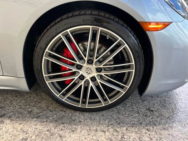 Used 2021 Porsche 718 Cayman S RWD image 36