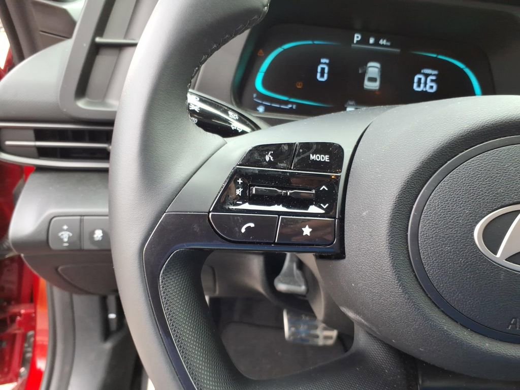 New 2025 Hyundai Elantra Sport w/ Cargo Package image 27