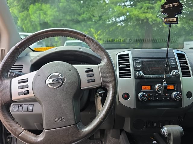 Used 2017 Nissan Frontier SV w/ SV Value Truck Package RWD image 15