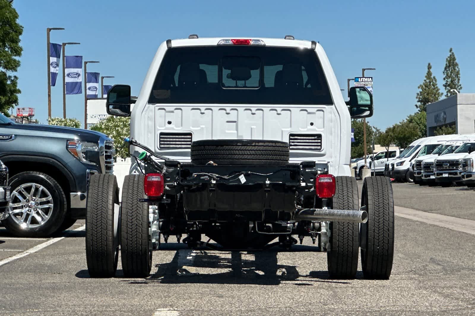 New 2026 Ford F450 4x4 SuperCab Super Duty image 7