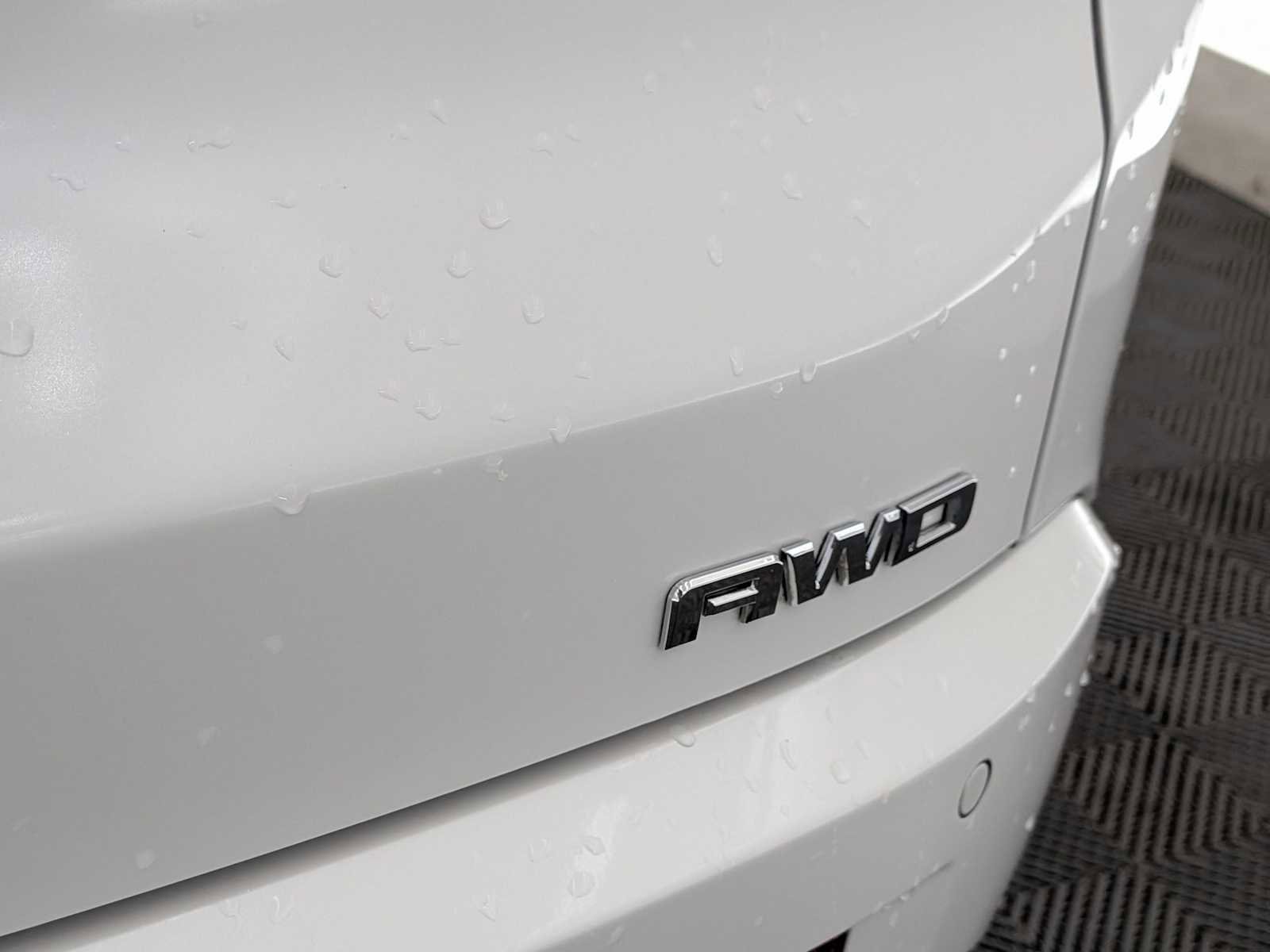 Used 2017 GMC Acadia Denali w/ Technology Package image 13