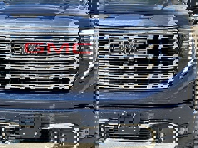 Used 2023 GMC Sierra 1500 Denali image 9
