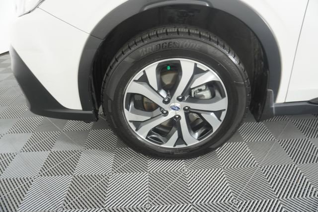 Used 2021 Subaru Outback Touring w/ Popular Package #2 image 16