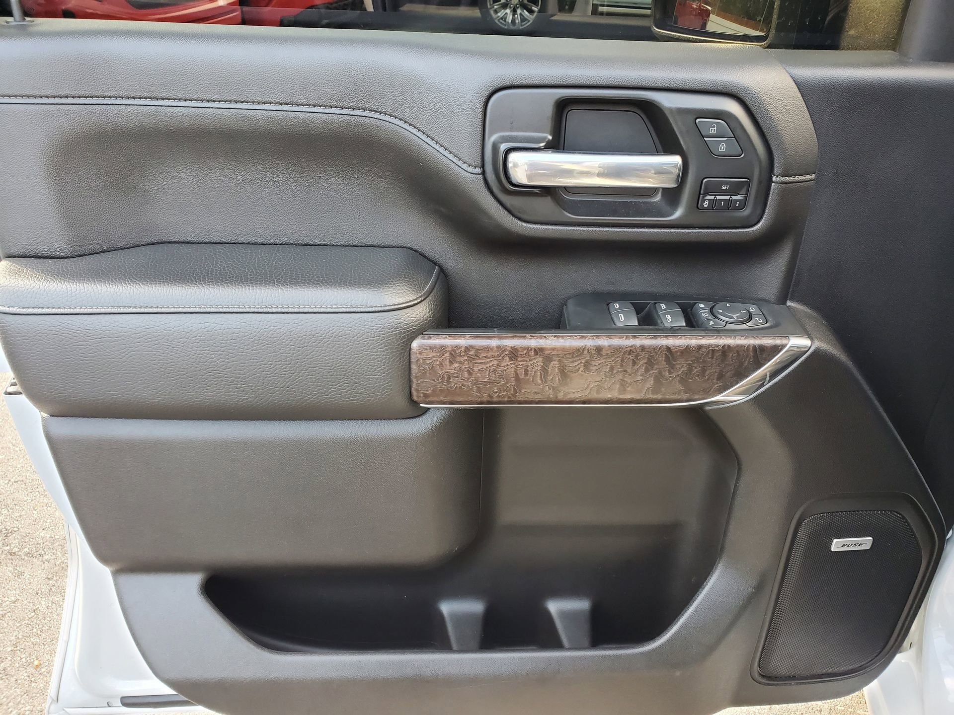 Used 2023 GMC Sierra 3500 Denali w/ Denali Ultimate Package image 16