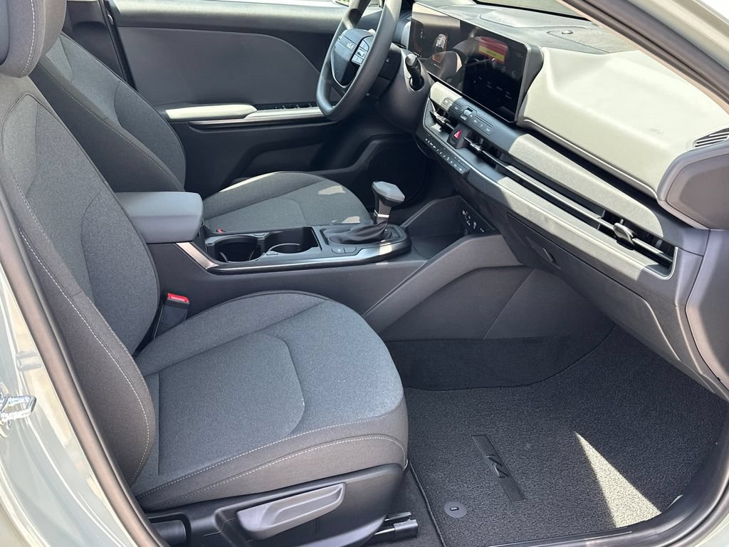 New 2026 Kia K4 FWD image 10