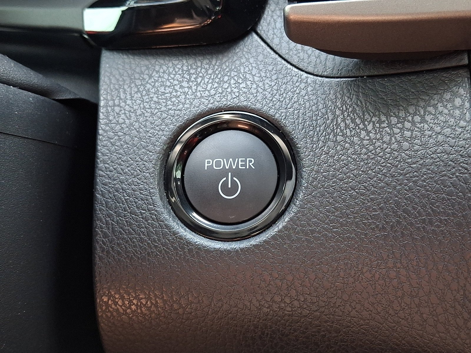 Certified 2025 Toyota Camry XSE AWD/4WD image 27
