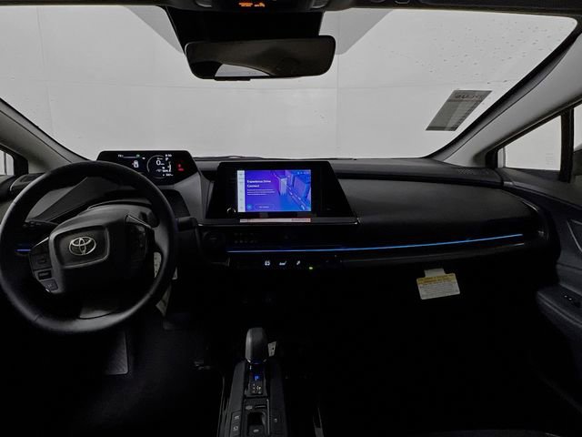 New 2026 Toyota Prius FWD image 27