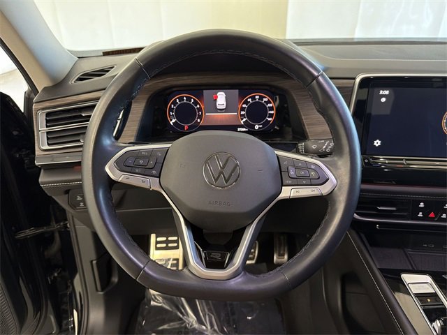 Used 2024 Volkswagen Atlas SEL Premium R-Line image 34
