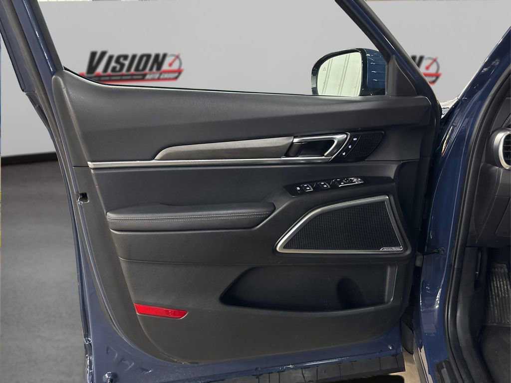 Used 2023 Kia Telluride SX X-Line image 23