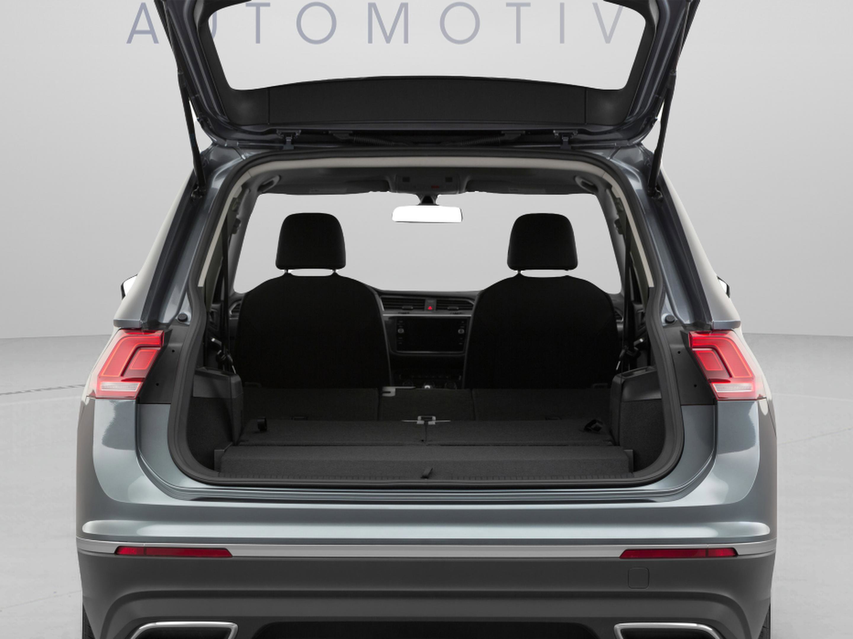 Used 2020 Volkswagen Tiguan S FWD image 30