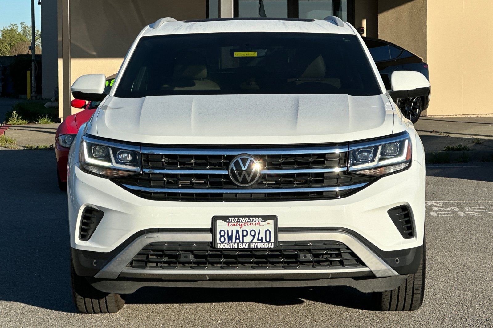 Used 2020 Volkswagen Atlas Cross Sport SE w/ Panoramic Sunroof Package image 9
