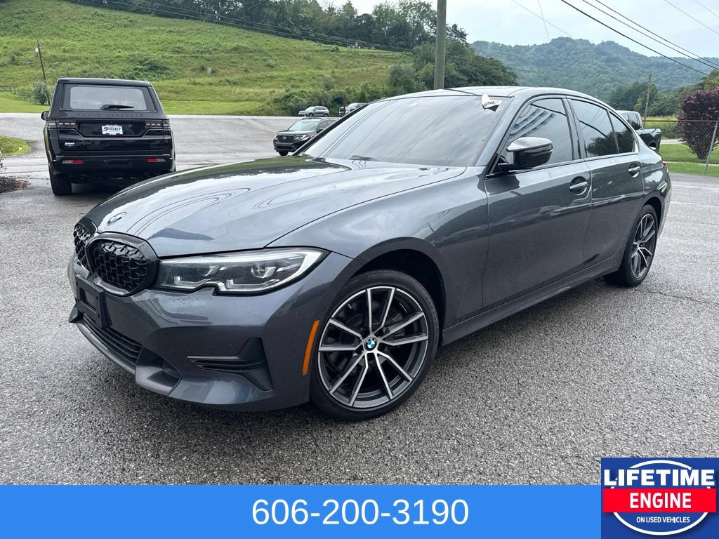 Used 2020 BMW 330i xDrive Sedan w/ Convenience Package AWD/4WD image 3