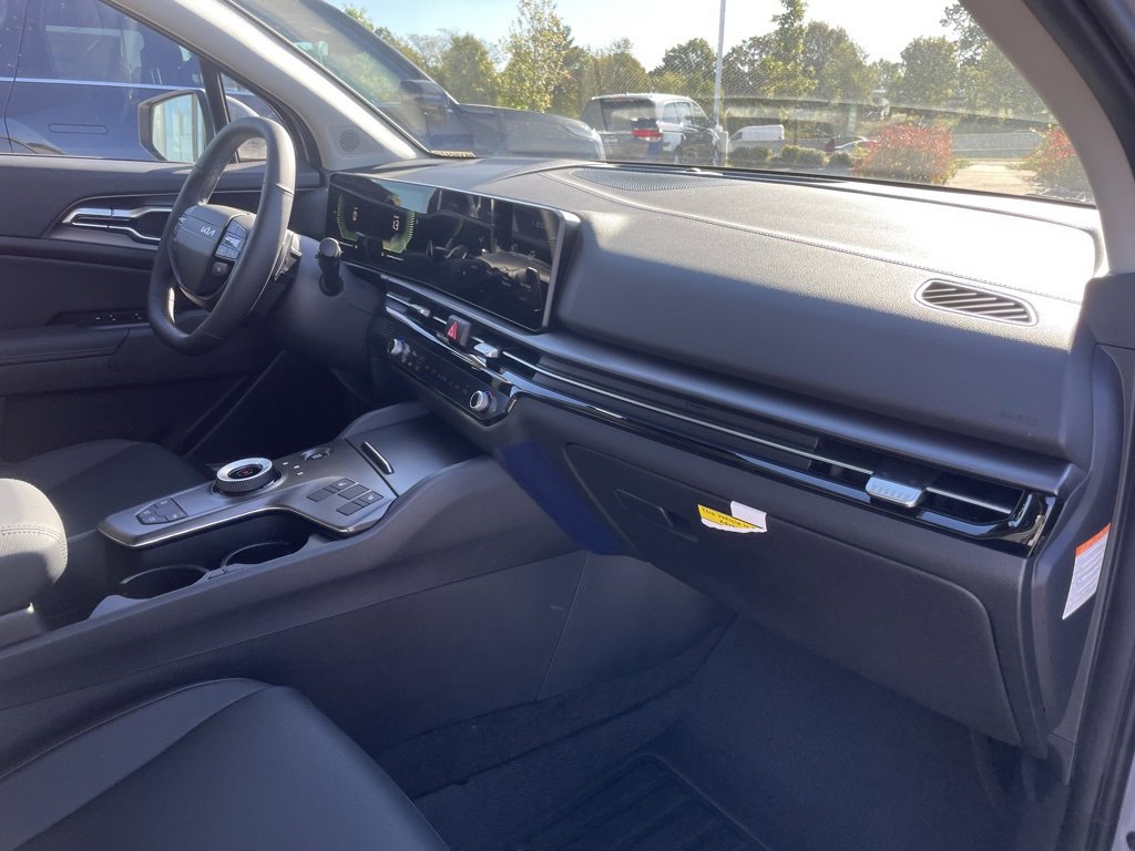 New 2026 Kia Sportage EX w/ EX Panoramic Sunroof Package image 31