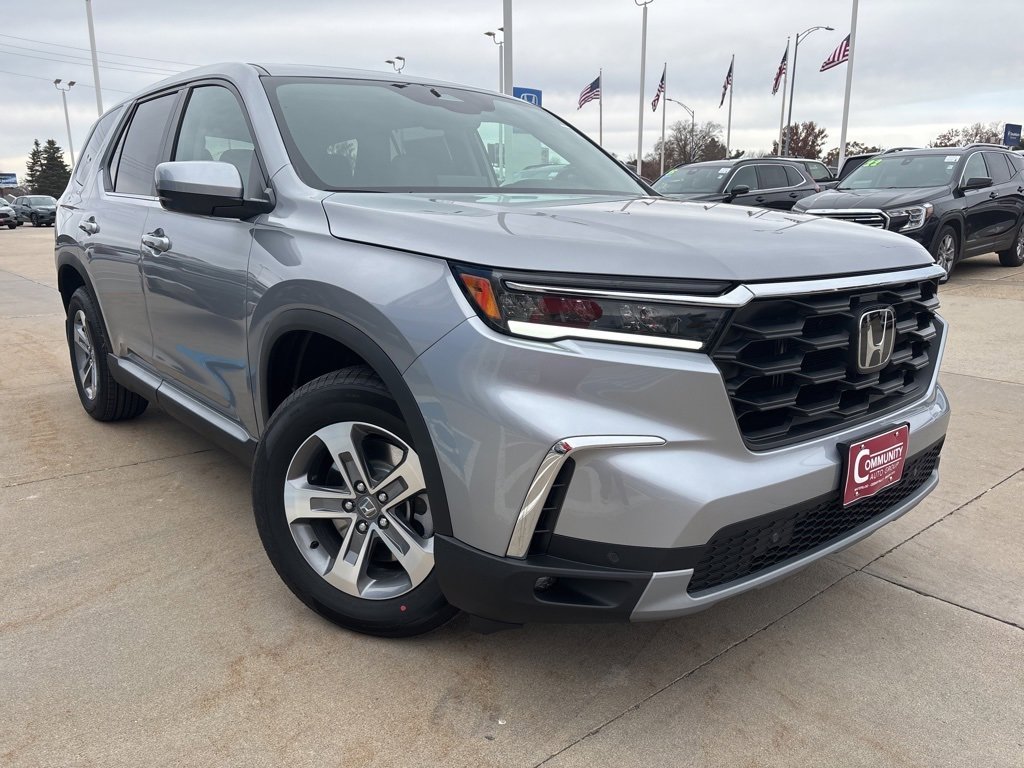 New 2025 Honda Pilot EX-L image 1