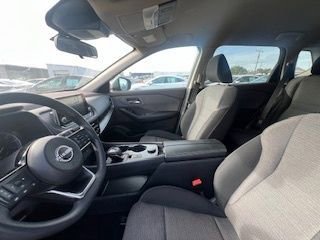 Used 2023 Nissan Rogue SV AWD/4WD image 17