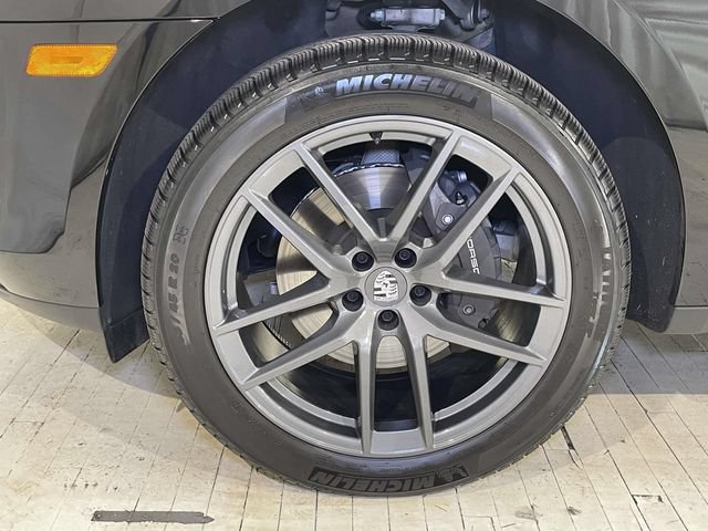 Certified 2026 Porsche Macan Turbo AWD/4WD image 14
