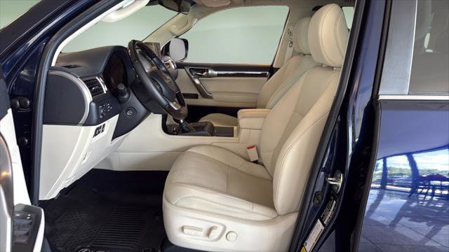 Certified 2023 Lexus GX 460 Premium w/ Premium Package AWD/4WD image 9