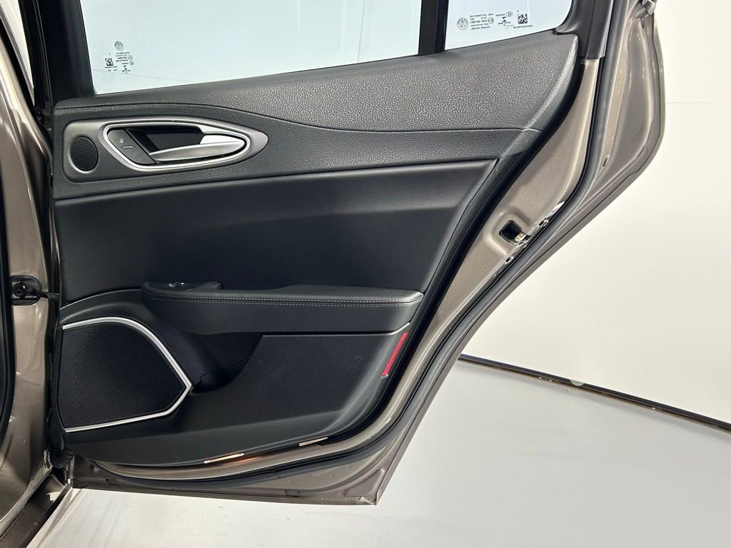 Used 2019 Alfa Romeo Giulia Ti Sport w/ Quick Order Package 22S Sport image 12