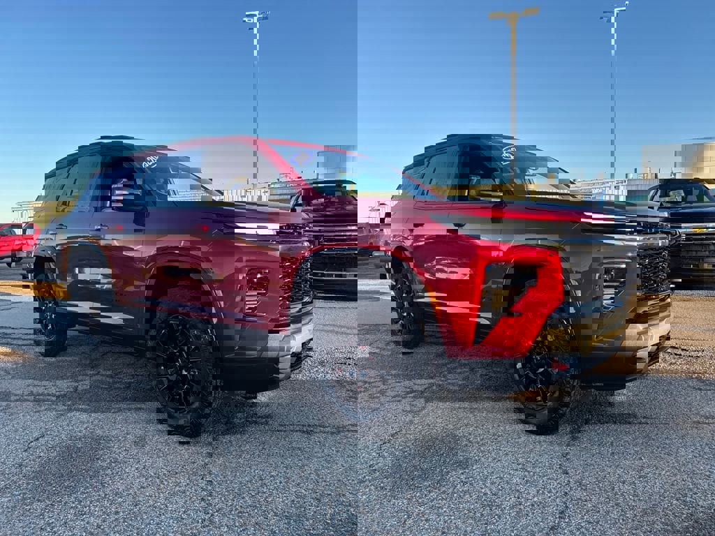 New 2026 Chevrolet Traverse Z71 w/ Driver Confidence Package image 7