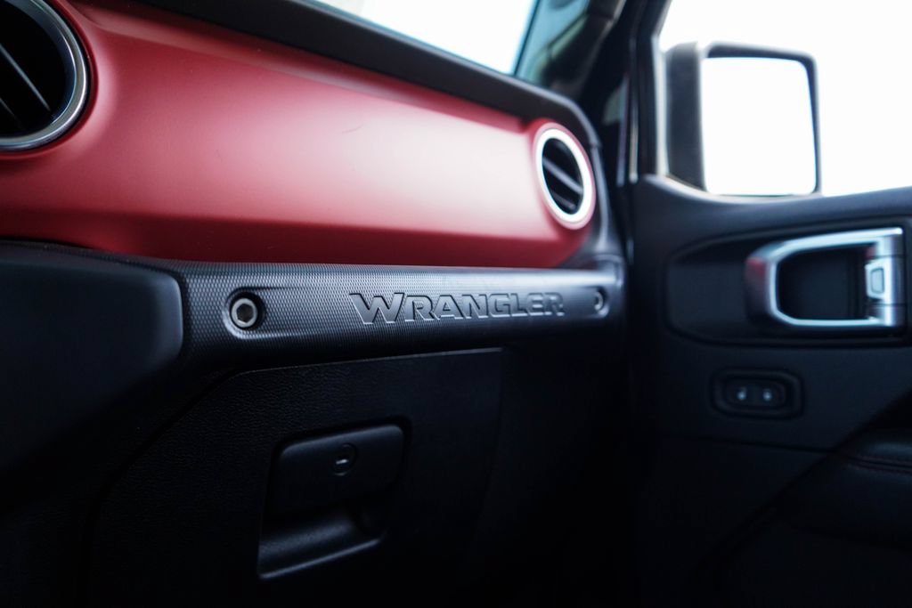 Used 2019 Jeep Wrangler Unlimited Rubicon AWD/4WD image 27