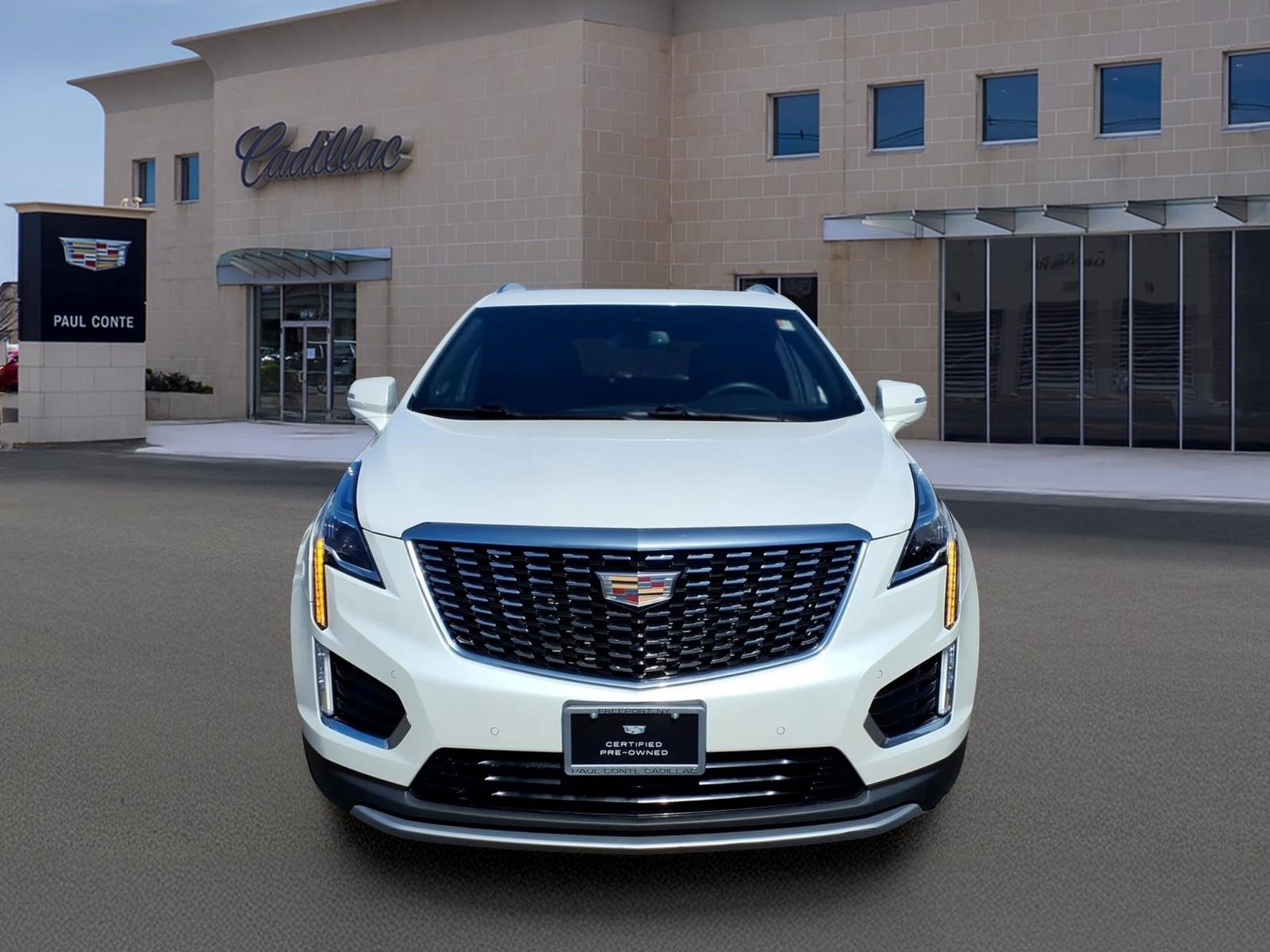 Certified 2023 Cadillac XT5 Premium Luxury AWD/4WD image 2