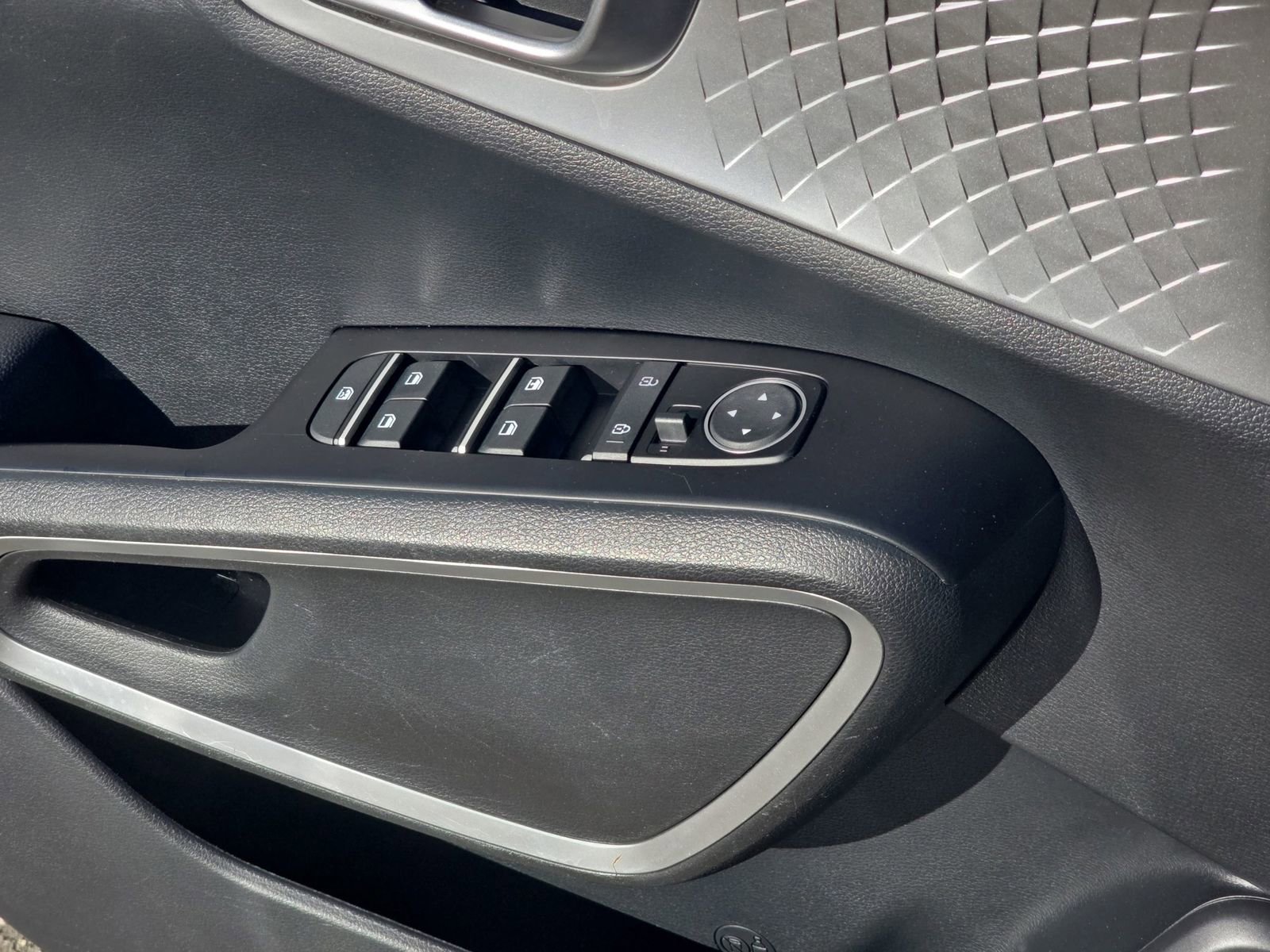 Used 2023 Kia Soul LX image 31