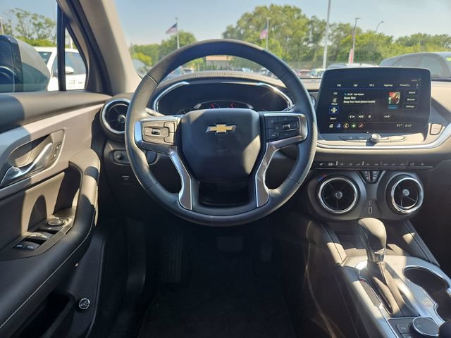 Used 2024 Chevrolet Blazer LT w/ Convenience Package FWD image 14
