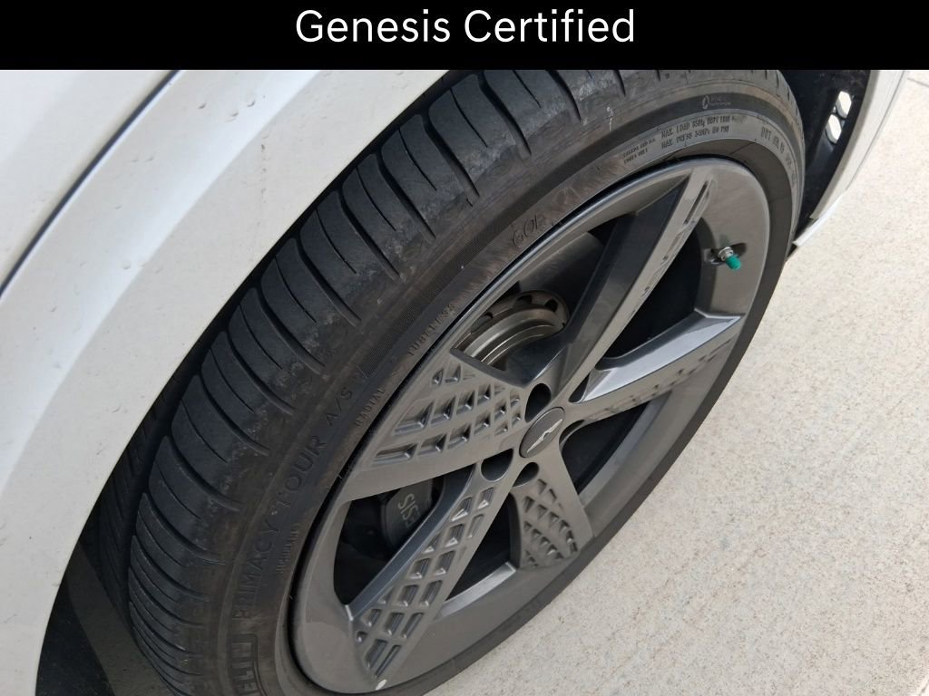 Certified 2025 Genesis GV70 3.5T Sport w/ Sport Prestige Package image 9