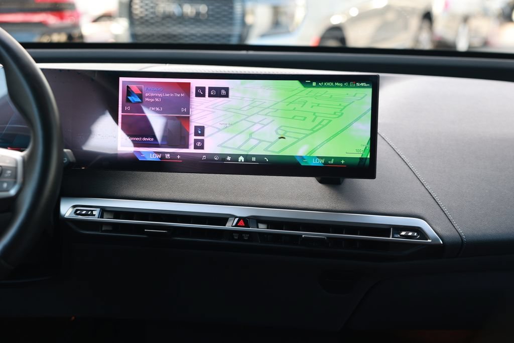 Used 2025 BMW iX M60 AWD/4WD image 31