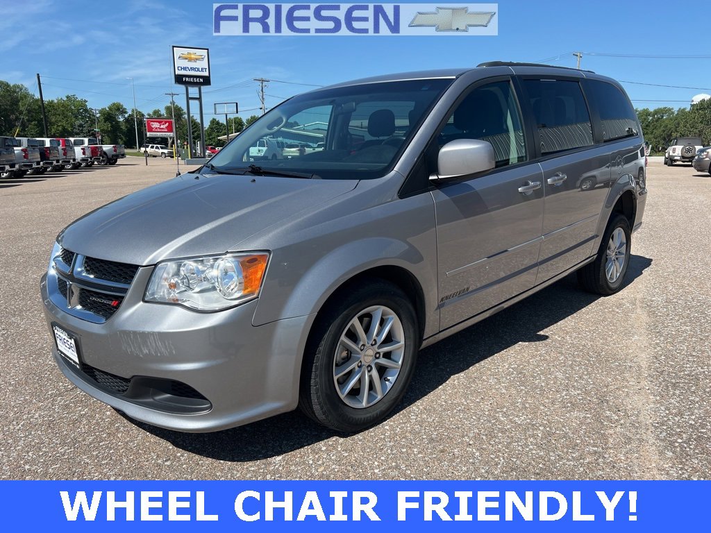 Used 2016 Dodge Grand Caravan SXT w/ Rear Park Assist Package image 1