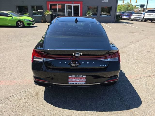 Used 2023 Hyundai Elantra Limited w/ Cargo Package FWD image 25
