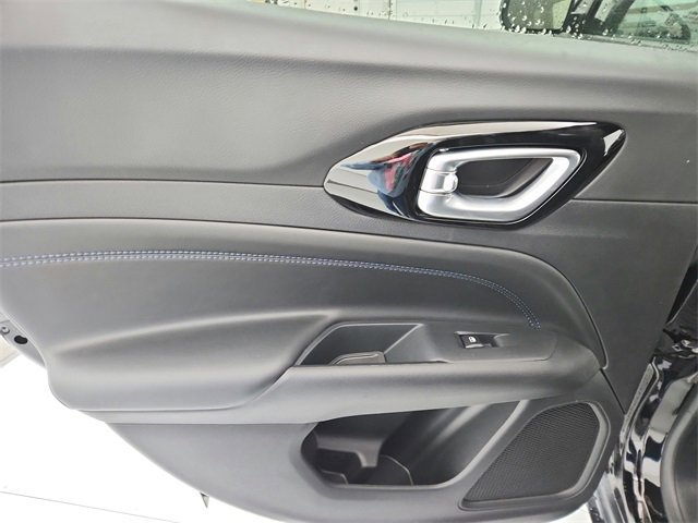 New 2026 Jeep Compass Latitude image 32