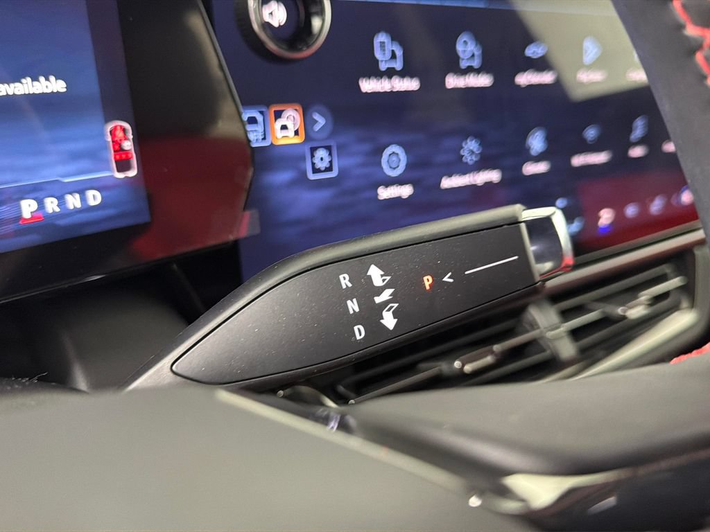 Certified 2025 Chevrolet Equinox EV RS FWD image 22