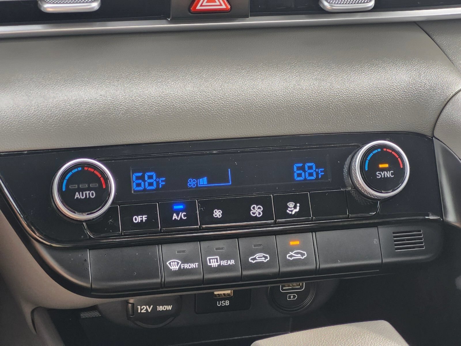 Certified 2023 Hyundai Elantra SEL FWD image 20