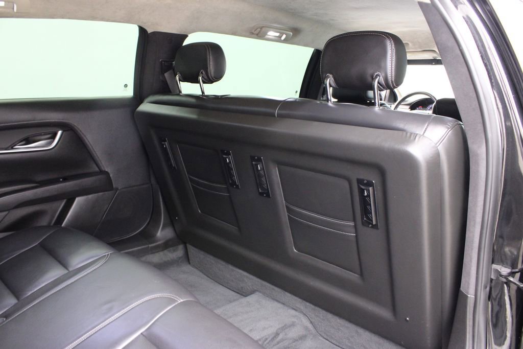 Used 2019 Cadillac XTS image 18