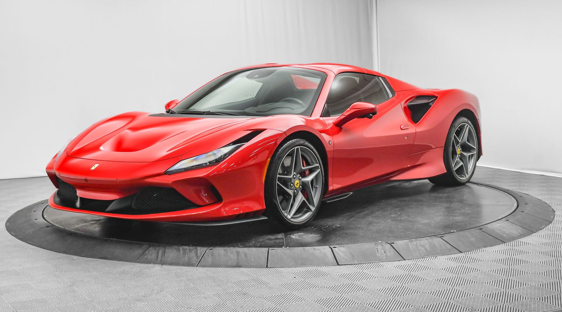 Used 2021 Ferrari F8 Tributo image 56