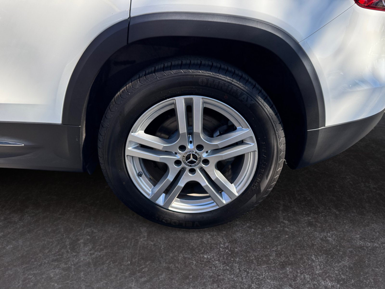Used 2020 Mercedes-Benz GLB 250 4MATIC image 14