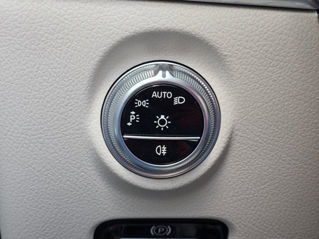 Used 2025 Mercedes-Benz C 300 4MATIC Sedan image 21