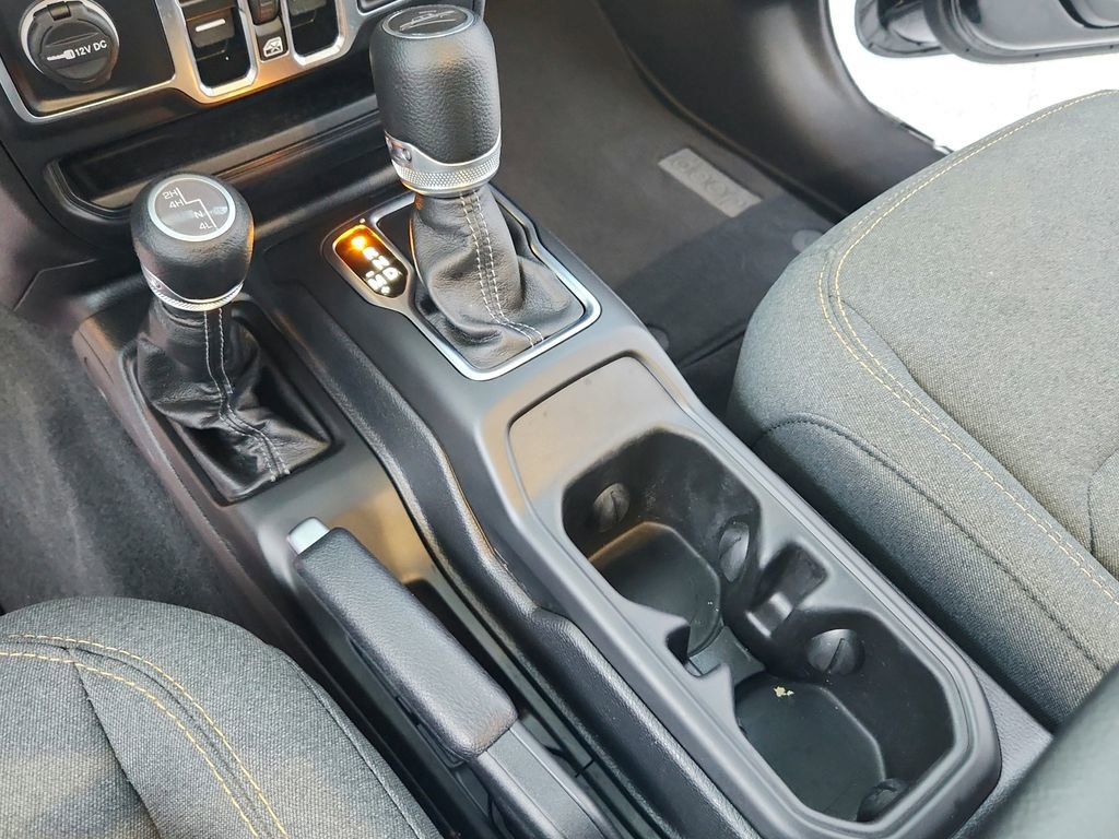 Used 2025 Jeep Gladiator Sport image 30