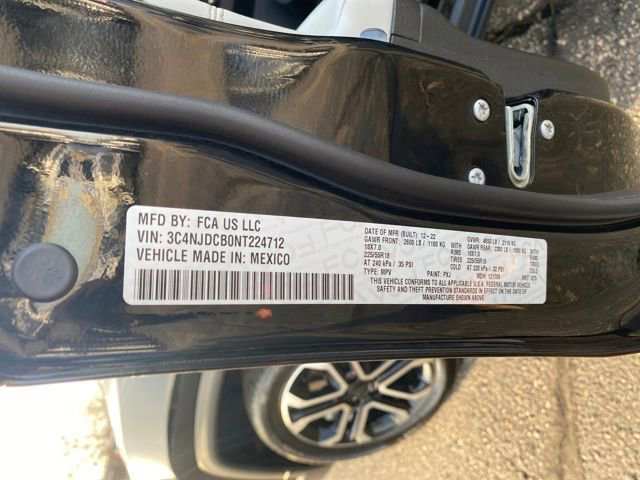 Used 2022 Jeep Compass Limited image 26