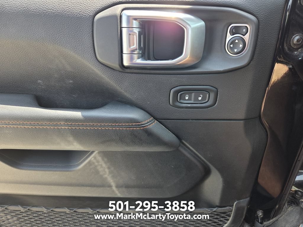 Used 2023 Jeep Gladiator Mojave w/ Trailer Tow Package AWD/4WD image 26