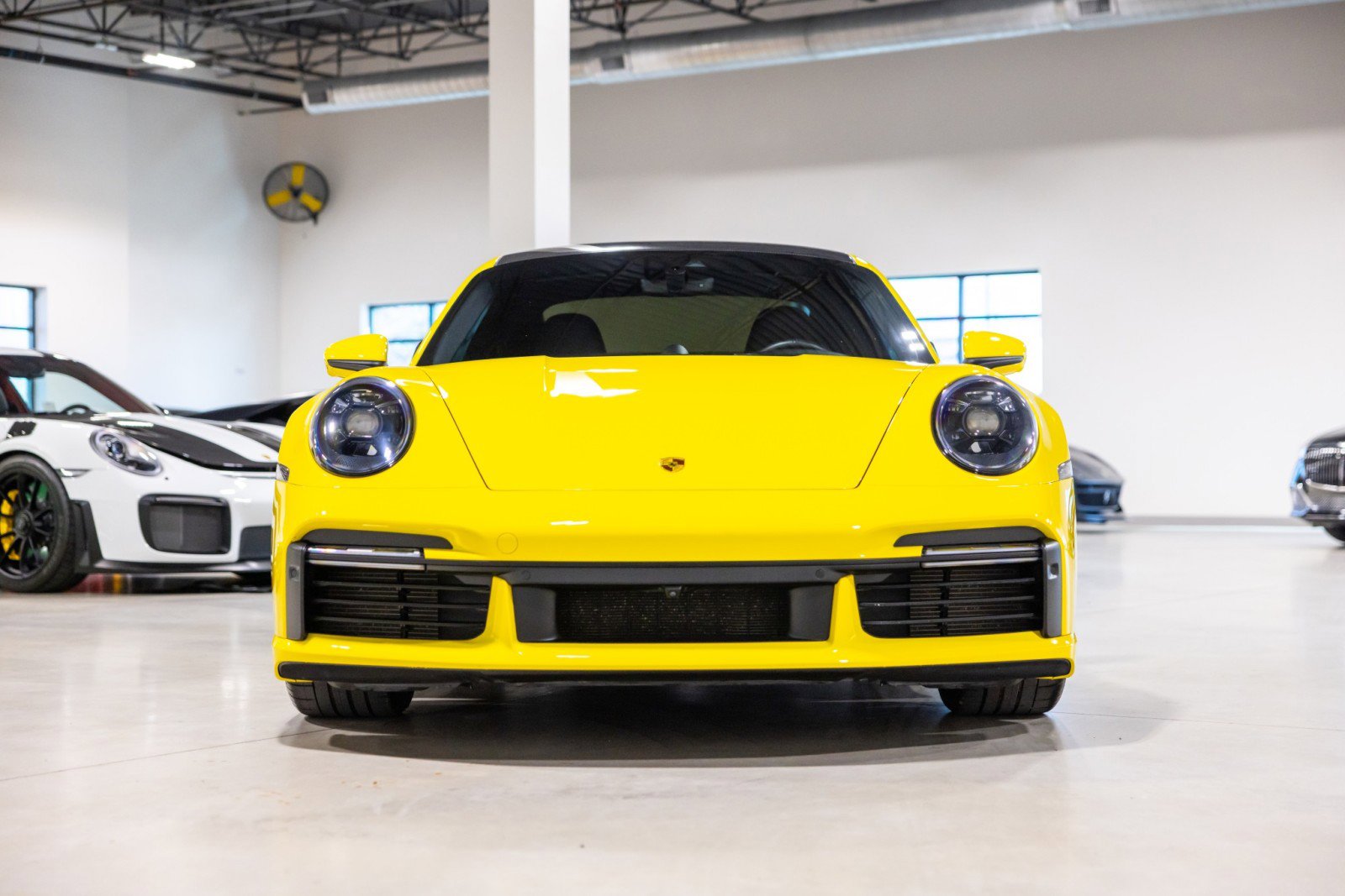 Used 2021 Porsche 911 Turbo S AWD/4WD image 2