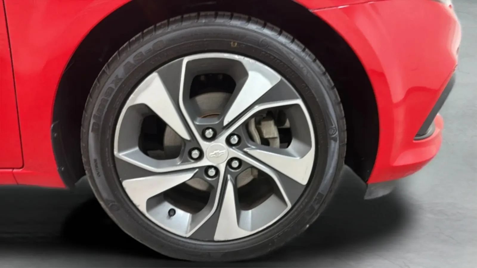 Used 2017 Chevrolet Sonic Premier FWD image 23
