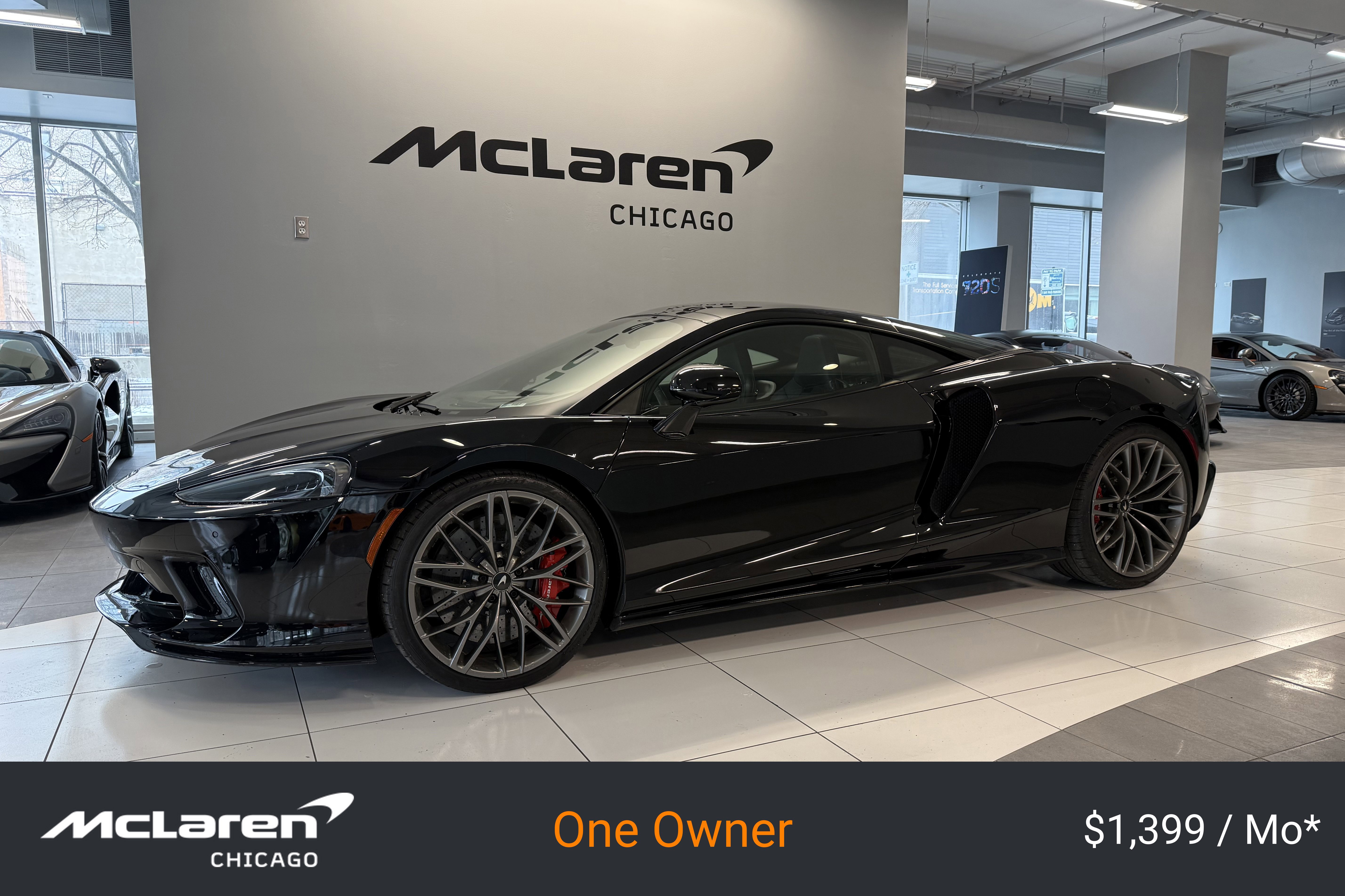 Used 2022 McLaren GT image 1