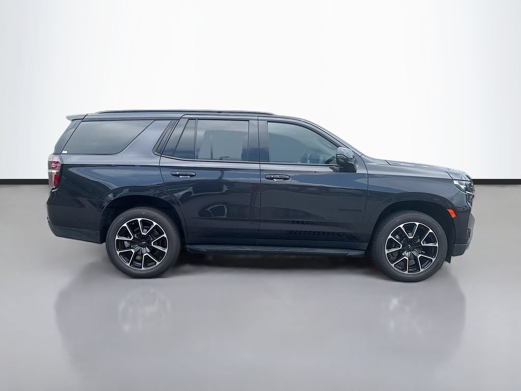 Used 2024 Chevrolet Tahoe RST w/ Luxury Package AWD/4WD image 2