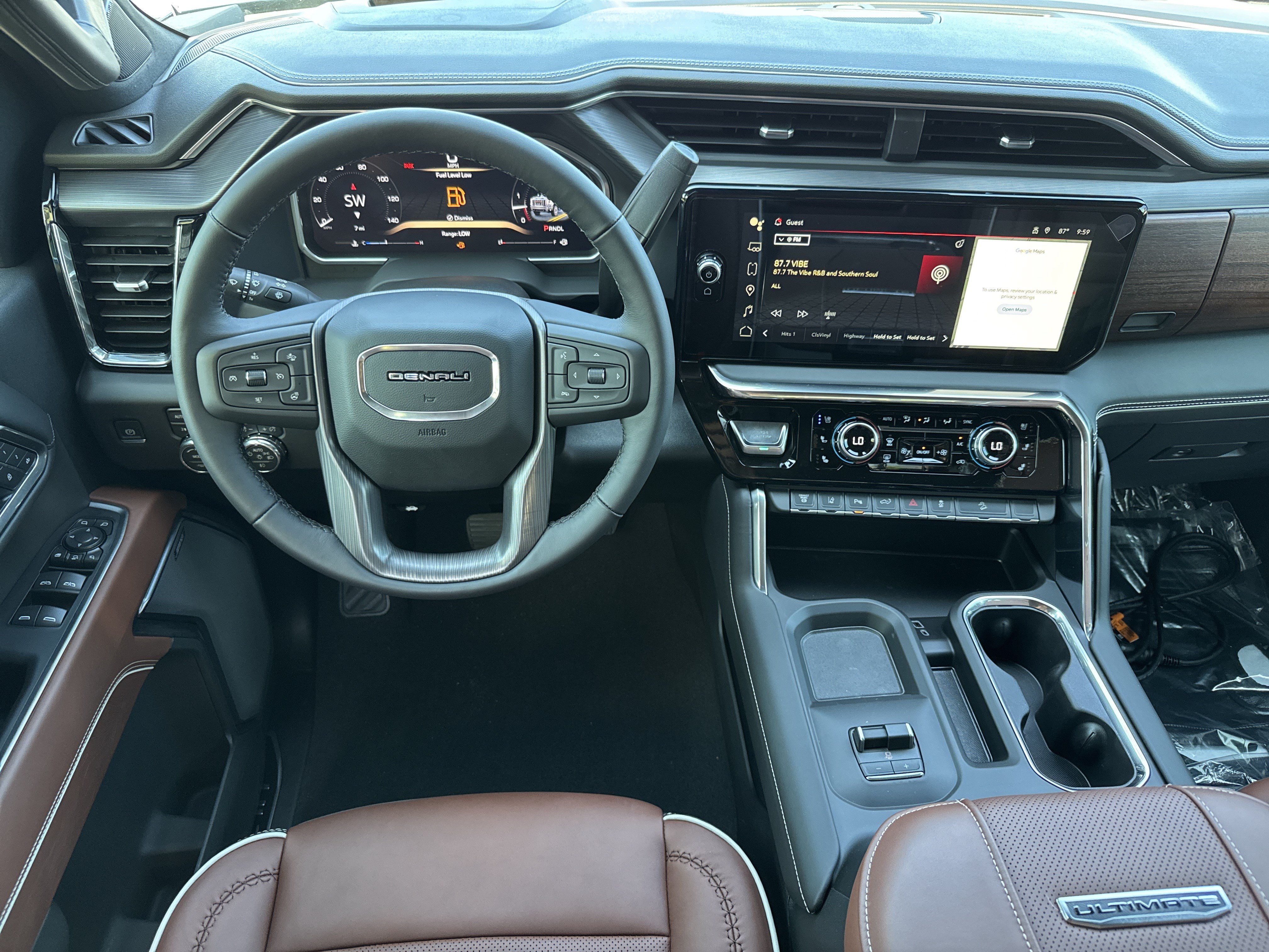 New 2026 GMC Sierra 2500 Denali Ultimate AWD/4WD image 17