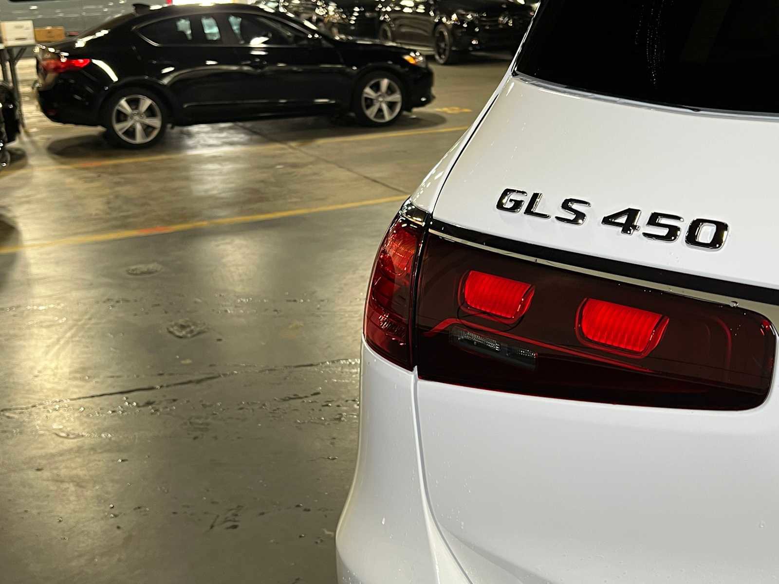 Used 2025 Mercedes-Benz GLS 450 4MATIC image 15