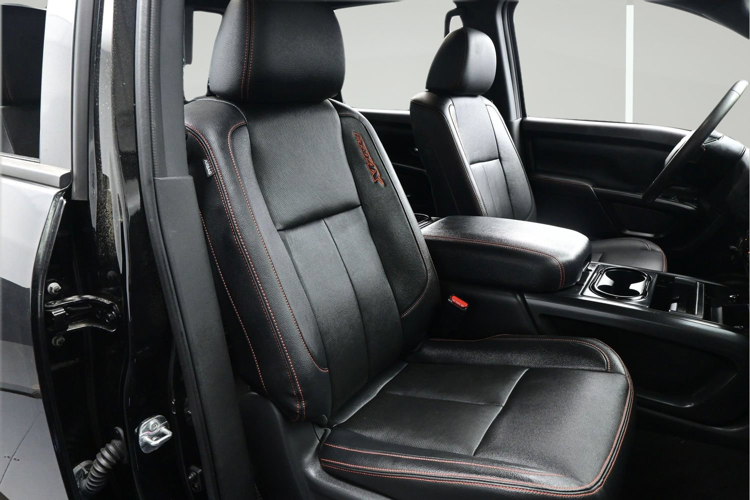 Certified 2024 Nissan Titan XD AWD/4WD image 14